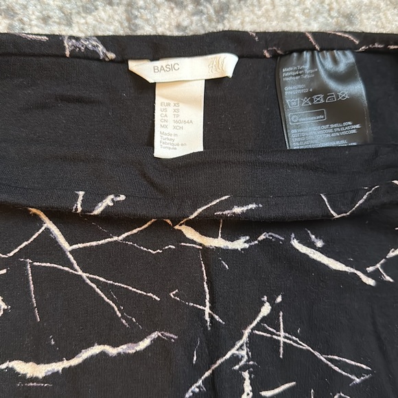 H&M Basic pencil skirt - Picture 2 of 2